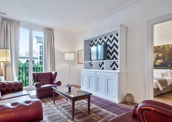 Casa Batllo - Luxury Historic 4Bd 4Bth For 9 Guests
