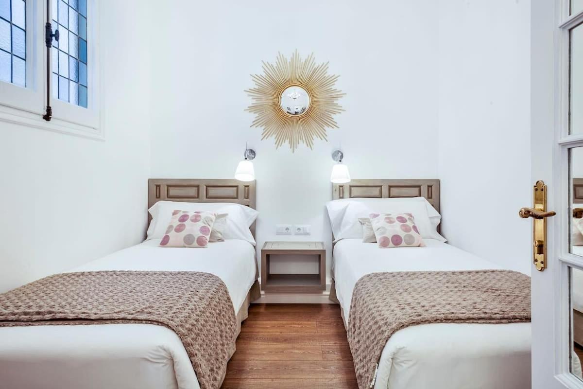 Casa Batllo - Luxury Historic 4bd 4bth For 9 Guests Appartement Barcelone